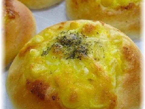 Hbで簡単パン生地でお惣菜卵 コーンパン レシピ 作り方 By はなまる子 楽天レシピ